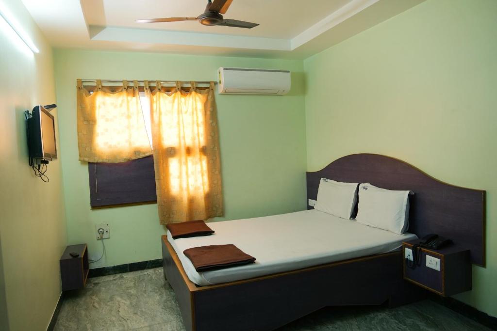 Hotel Vijay photo