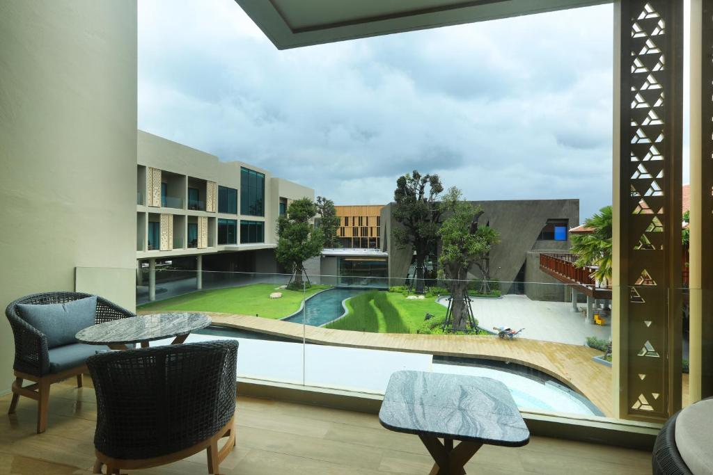 Balcony/terrace, The Signature Hotel Airport in Hat Yai