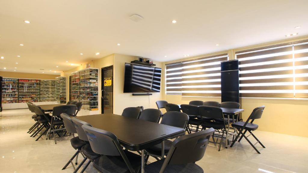 Business center