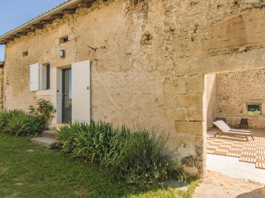 Photo 7 of Charming Holiday Home In Aquitaine With Swimming Pool