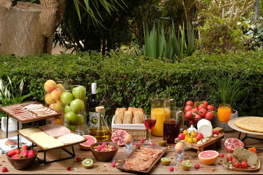 Hotel Tolosa photo