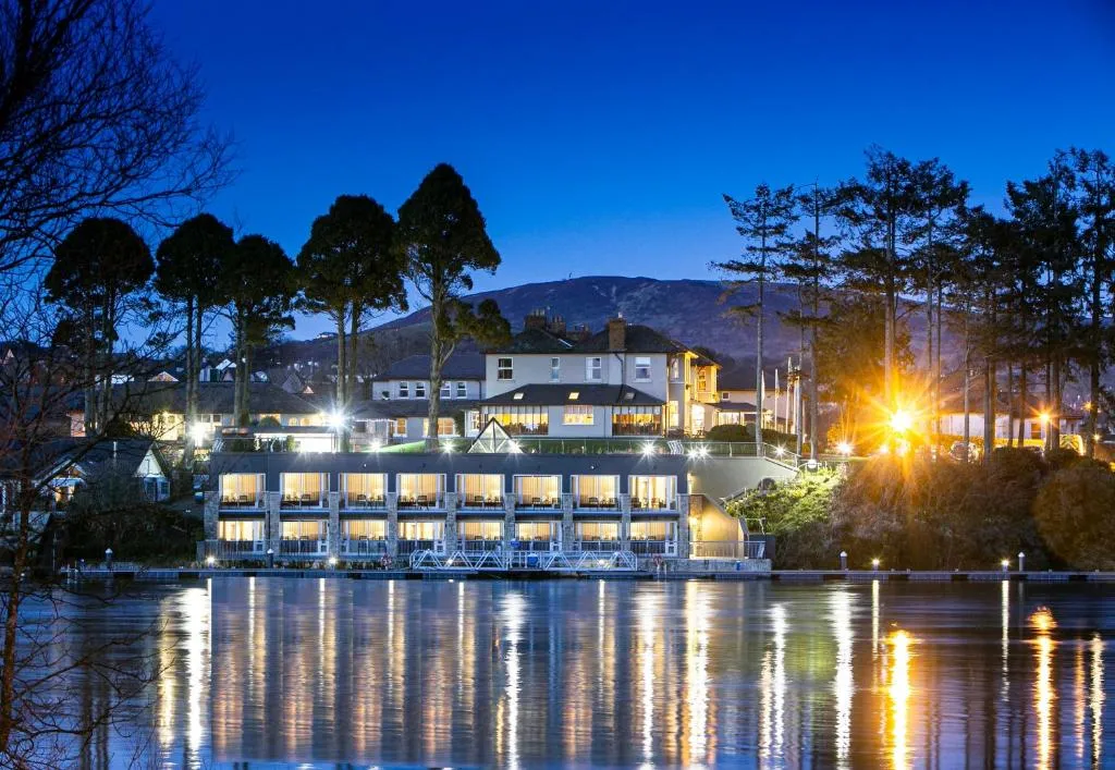 The Lakeside Hotel & Leisure Centre, hotel v destinaci Killaloe
