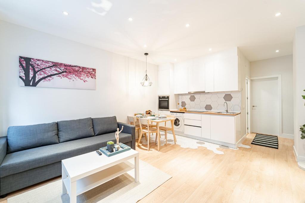 EdSam Madrid Apartments White - 2