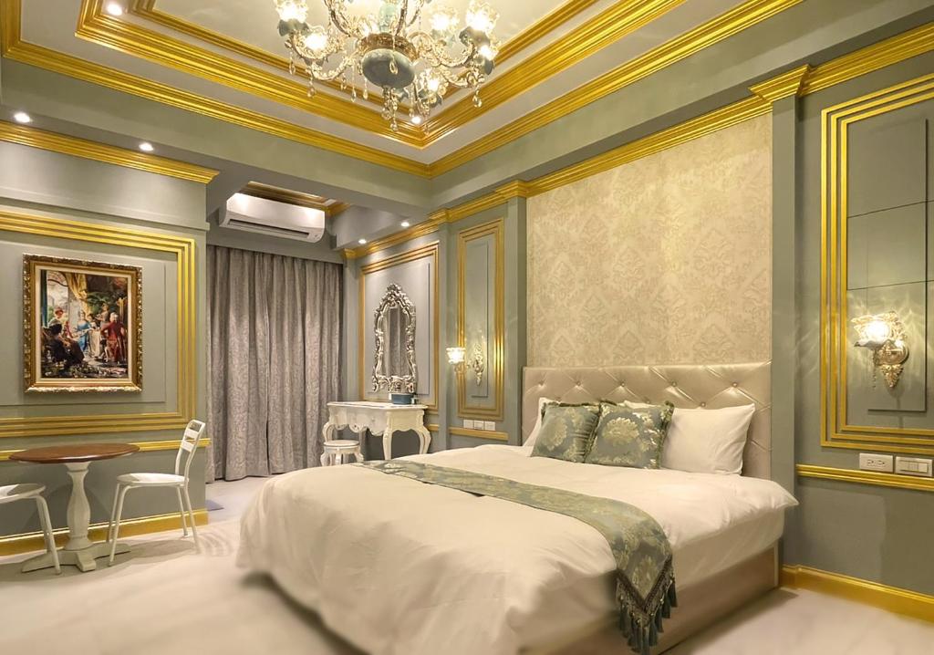 Time Light Walk B&B, Chua-lien