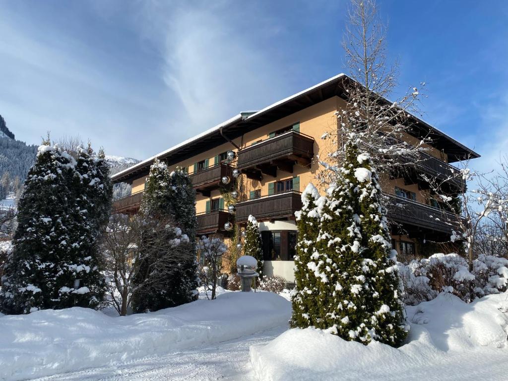 Hotel Edelweiss Kitzbuhel photo