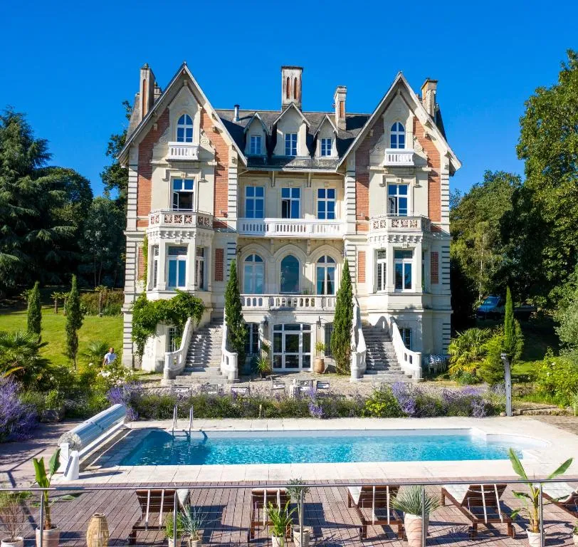 Le Château des Forges，位于昂热的酒店