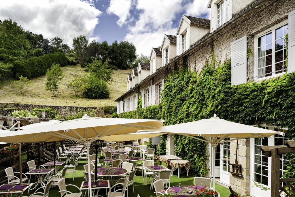 Restaurant, Le Beaulieu - Hotel et Restaurant - Logis Hotels in Beaulieu-sur-Dordogne