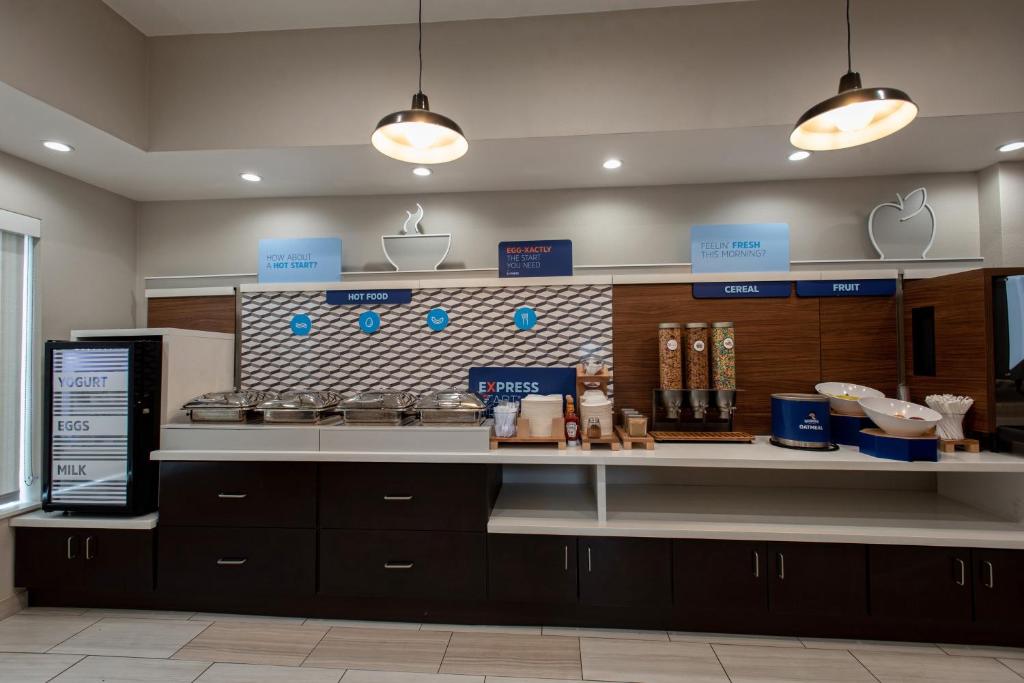 Holiday Inn Express Hotel and Suites Port Aransas/Beach Area By IHG