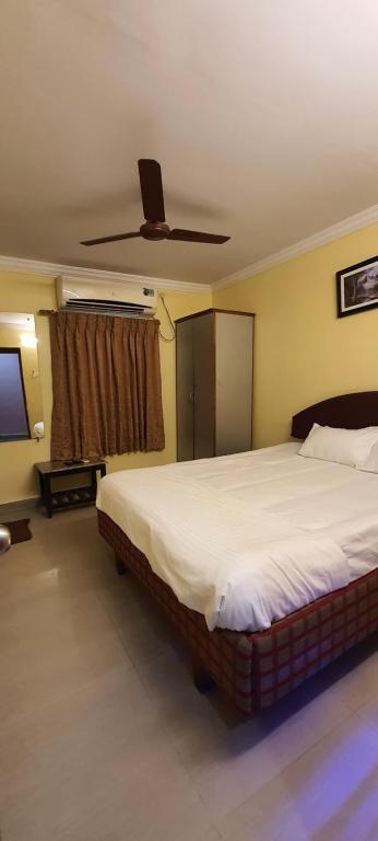 Deluxe Double or Twin Room, Royal Stay in Visakhapatnam