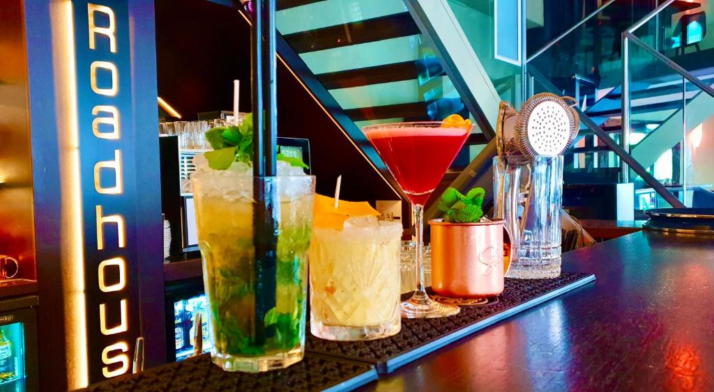 Bar/lounge