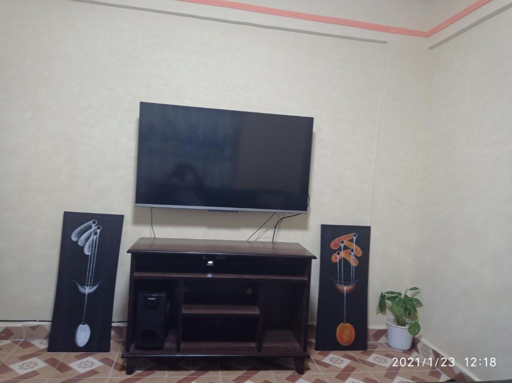 Acacia Square Off Grid in Kitengela , Kenya reviews, prices of Hotels