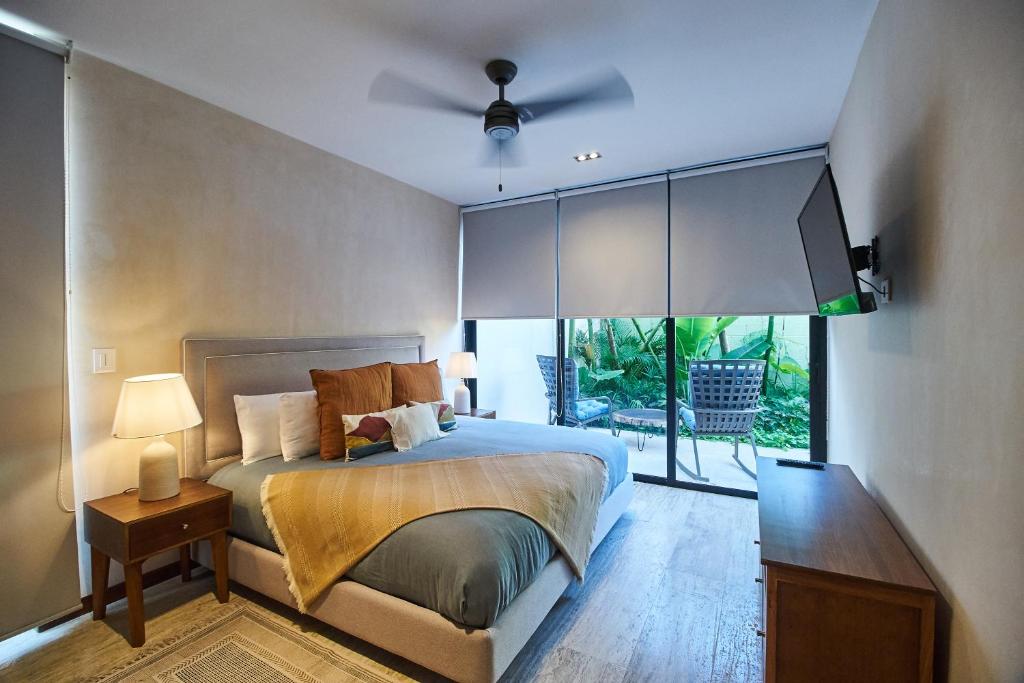 Don Quijote - Private pool & Beach club access - 4