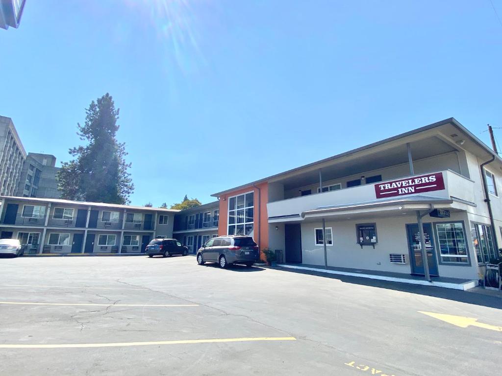 Travelers Inn Eugene University photo