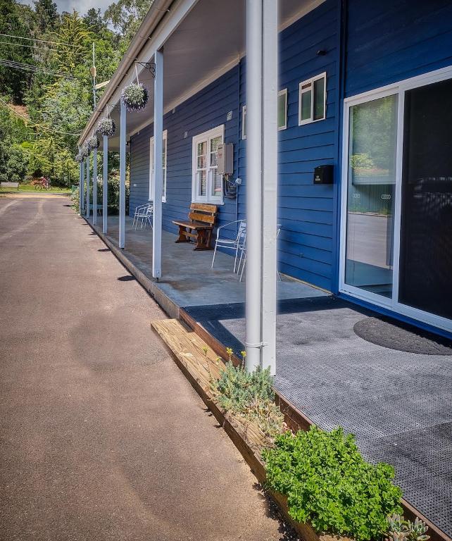 Edlin House photo