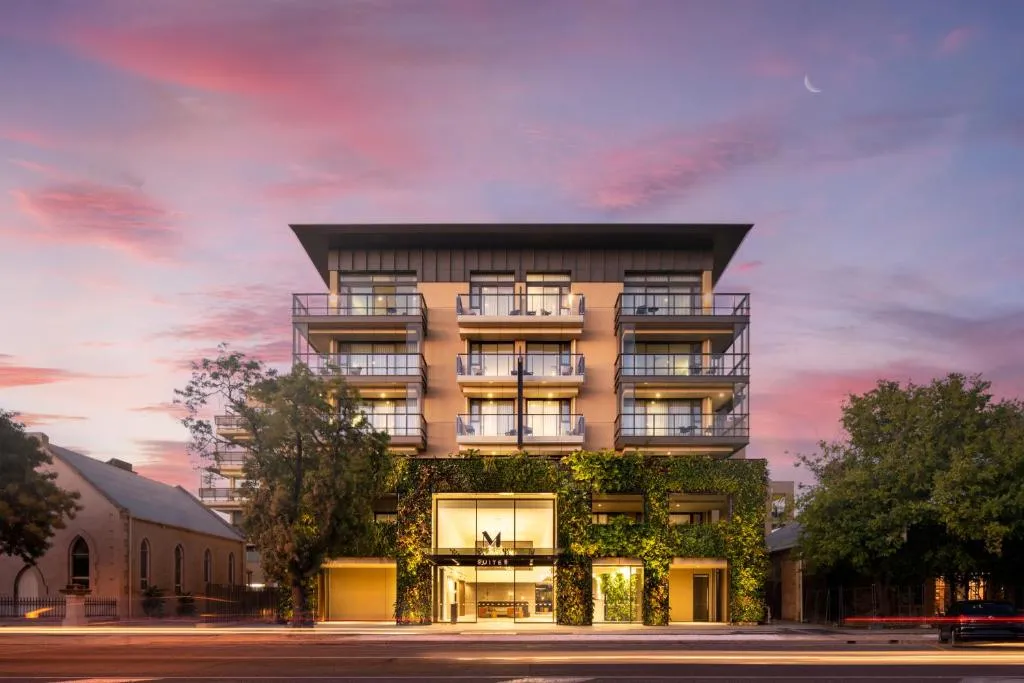 Majestic M Suites，位于阿德莱德的酒店