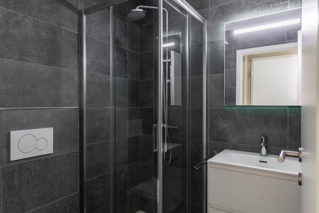Minerva Apartments photo