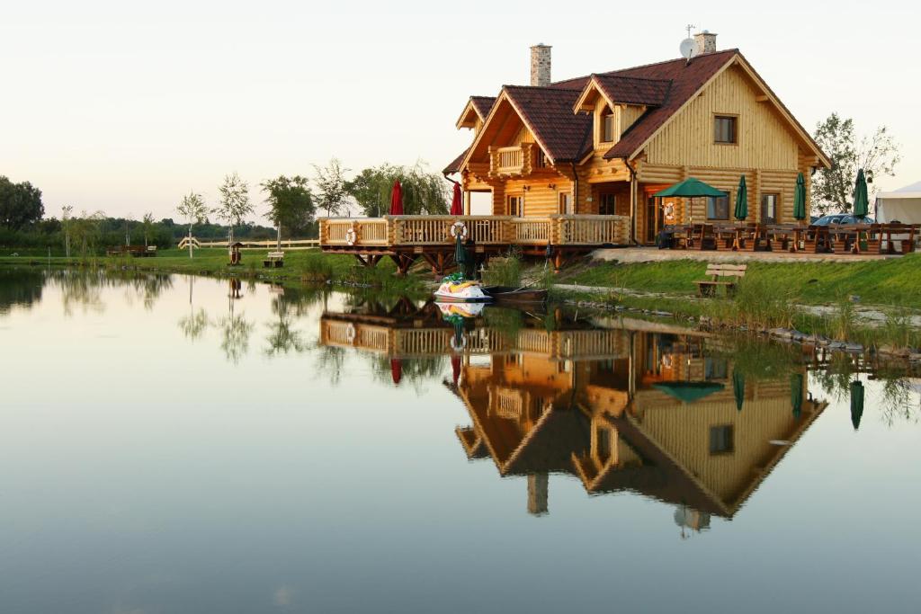 Joo-to Ronk-vendeghaz — Hotel in Marcalgergelyi