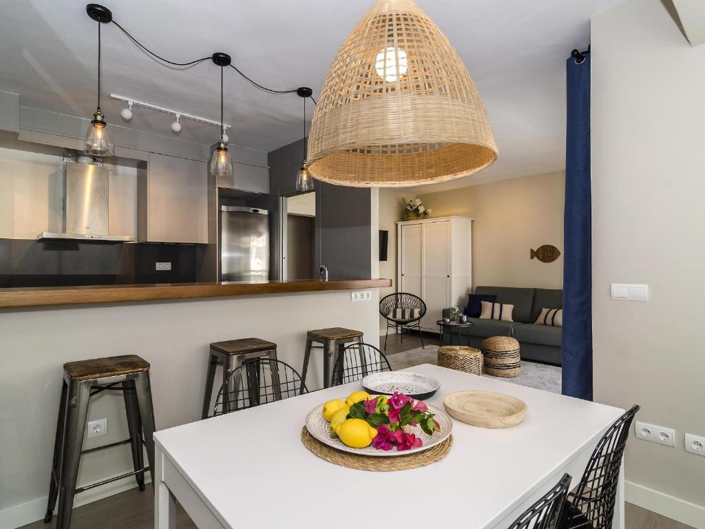 Sitges Spaces Deluxe Centre Apartment - 1