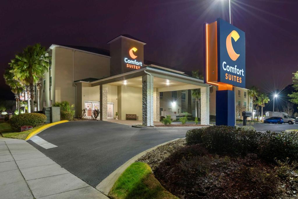 Comfort Suites Near Elgin Air Force Base photo