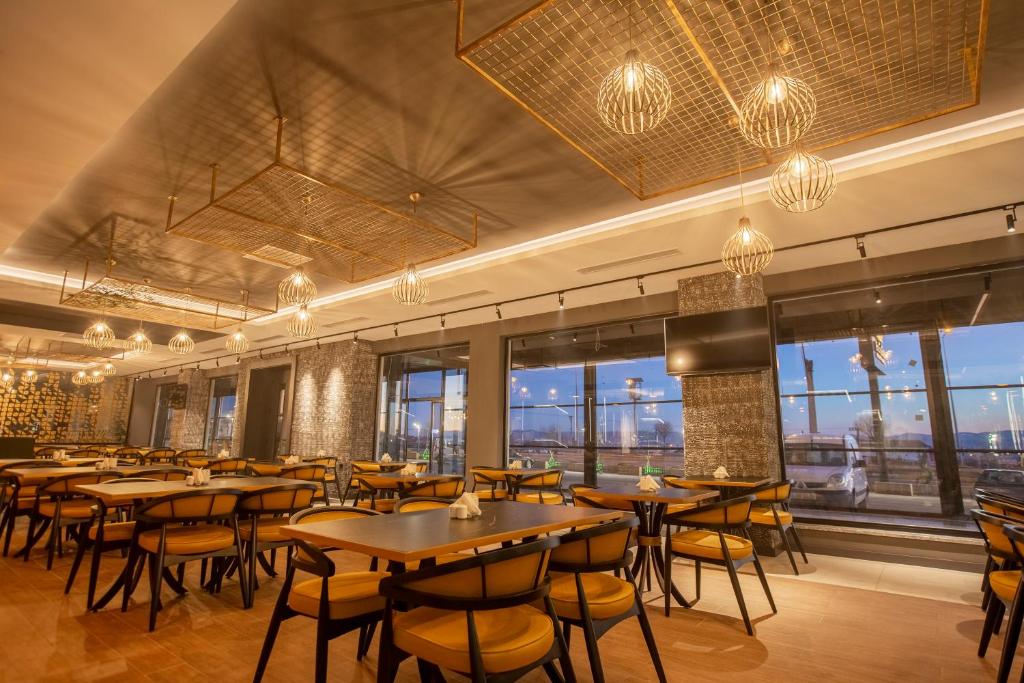 Elifim Resort Hotel レストラン