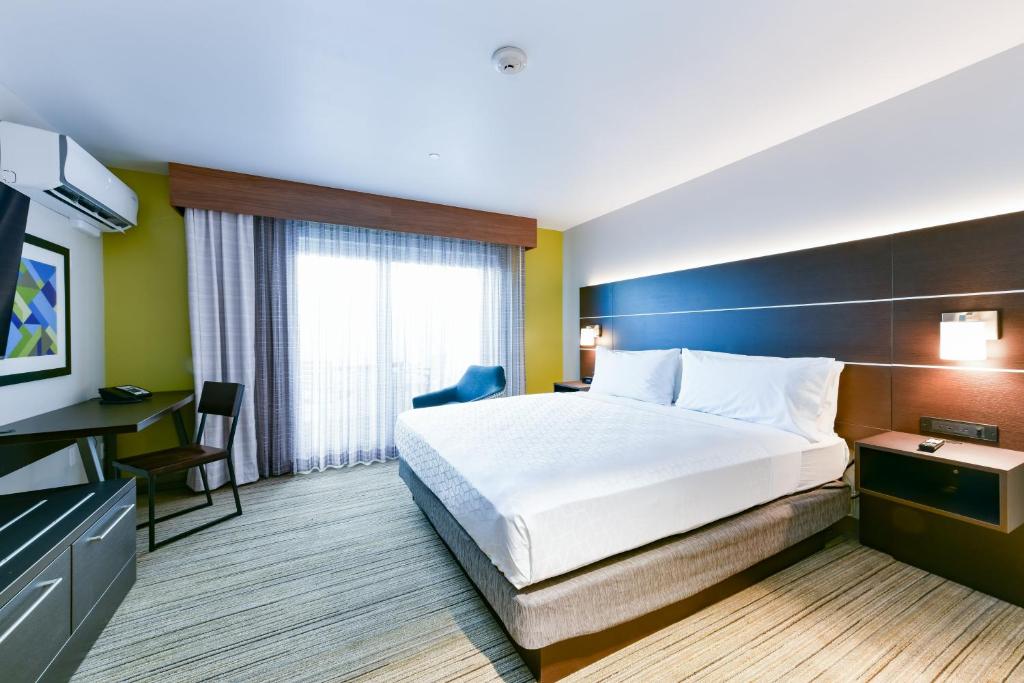 HOLIDAY INN EXPRESS MILL VALLEY SAN FRANCISCO AREA photo