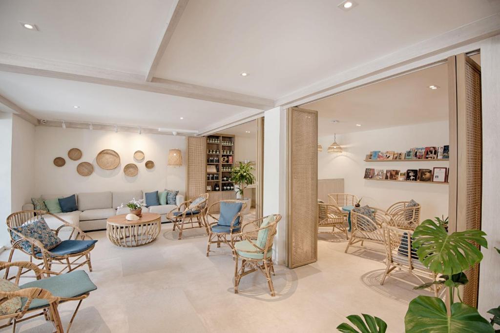 Lobby, Vacation Village Phra Nang Inn in Krabi