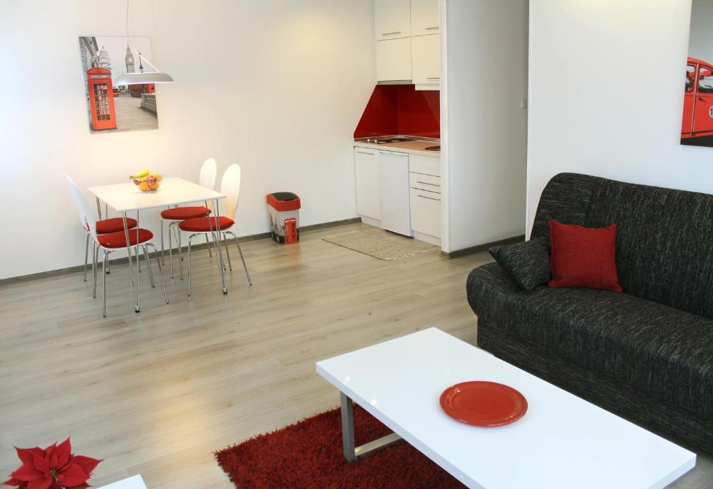 Modern City Apartments - 5