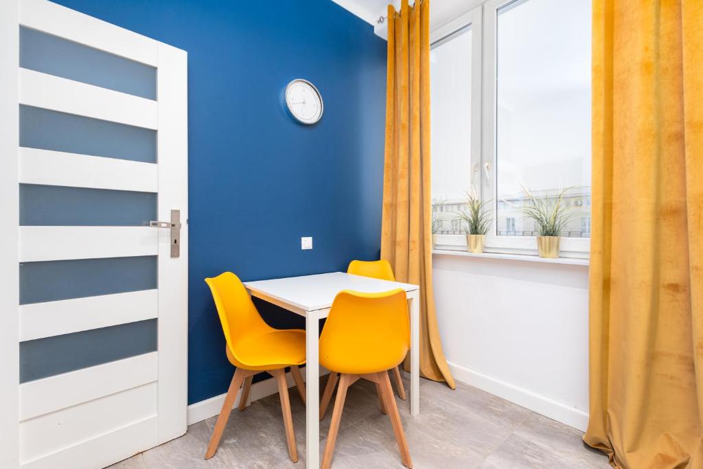Apartamenty Wawa Centrum by Your Freedom photo