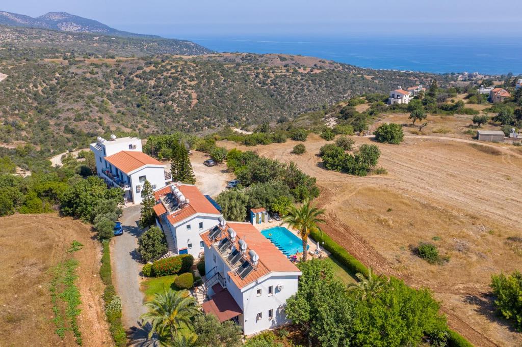 Socrates Apartments — Hotel in Neokhorio