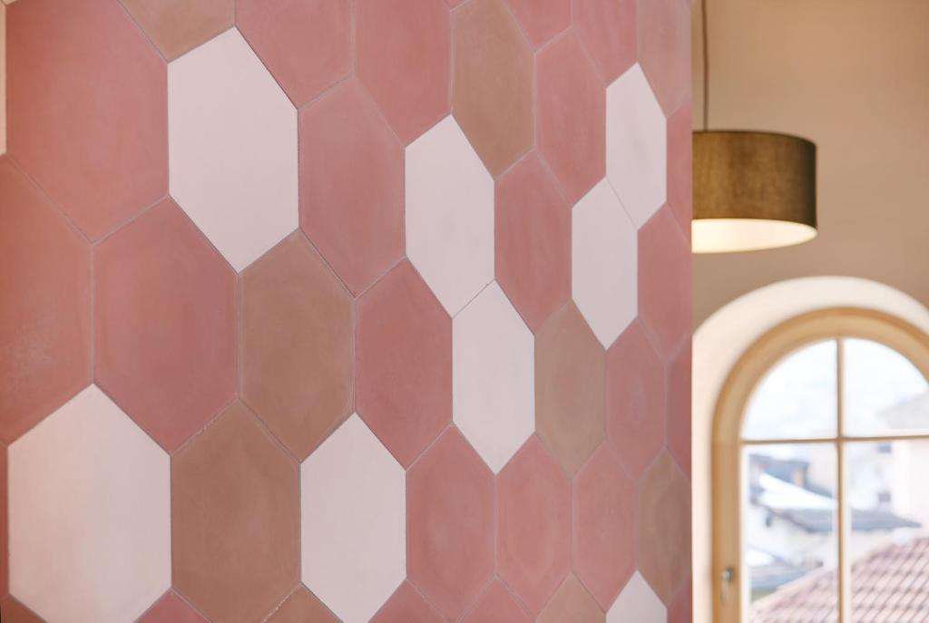 Goldengel Design - Suiten im historischen Ortskern von Kaltern - 4