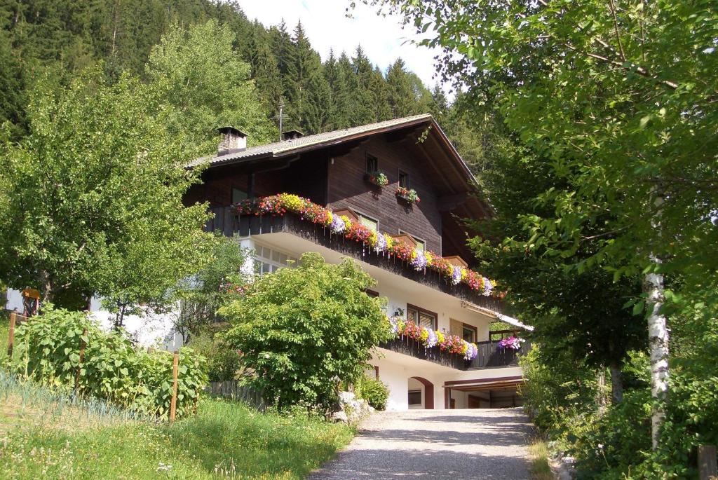 Apartment Christian Welschnofen - Aktiv, Genuss und Natur in den Dolomiten, nahe am Karersee, inklusive Eggental Guest Card - 5