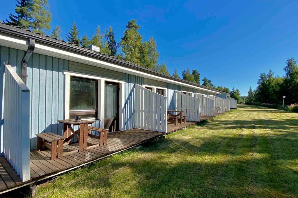 Exterior view, Motel Patalahti in Jamsa