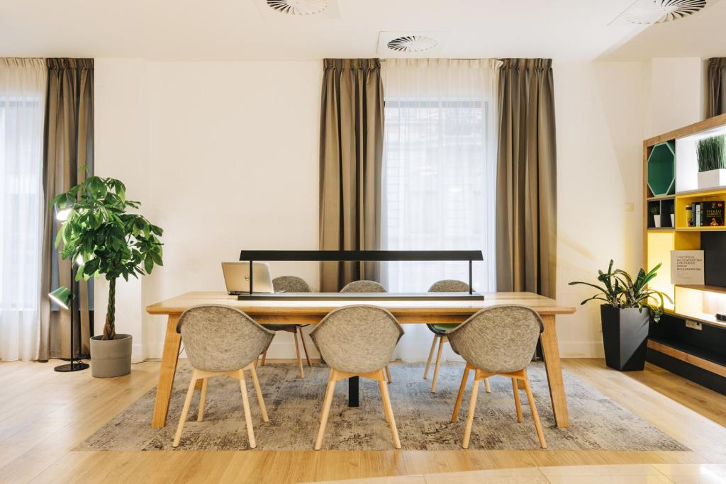 Holiday Inn Lodz Photo 29