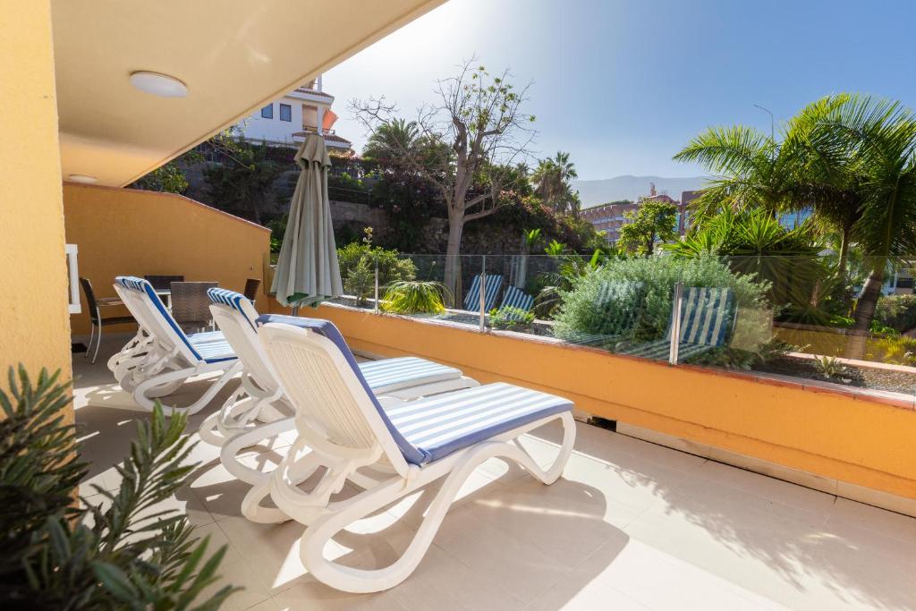 Apartamentos Tigaiga Suites — Hotel building in Puerto de la Cruz, Canary Islands