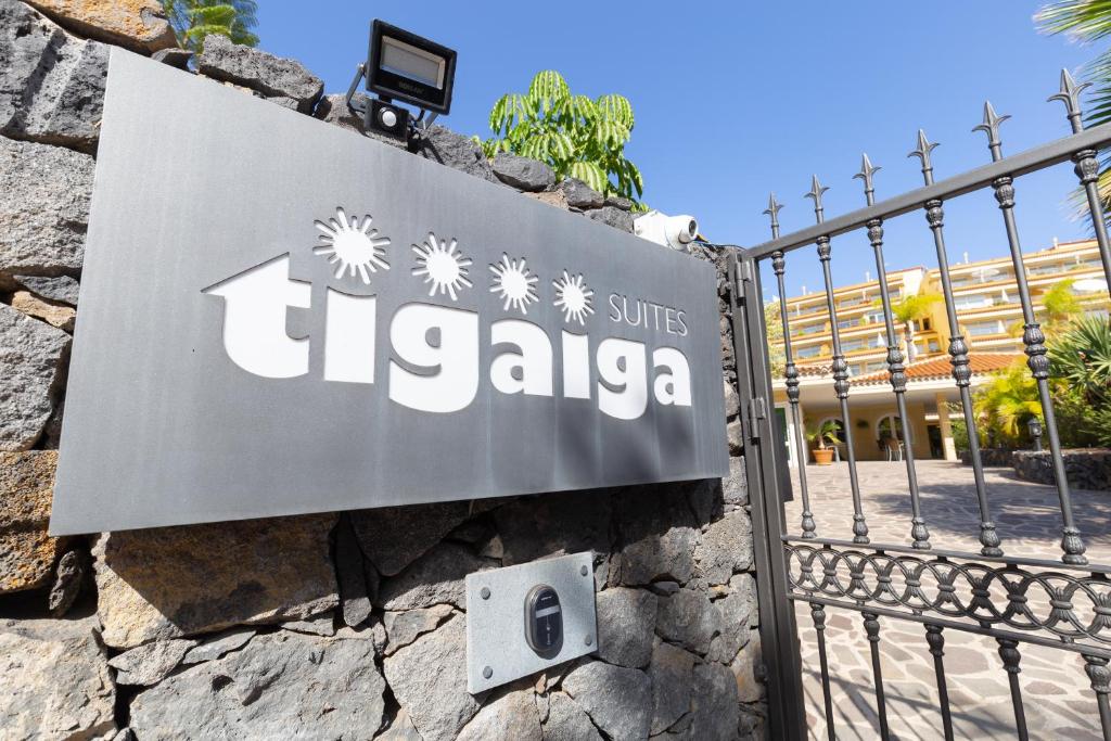 Apartamentos Tigaiga Suites — Hotel building in Puerto de la Cruz, Canary Islands