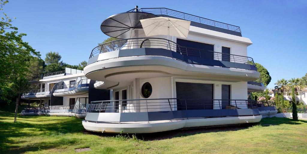 Appartement Complet 2 à 4 personnes au coeur des Golfs - 2