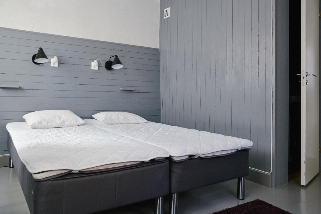 Double or Twin Room - St:Hansgatan