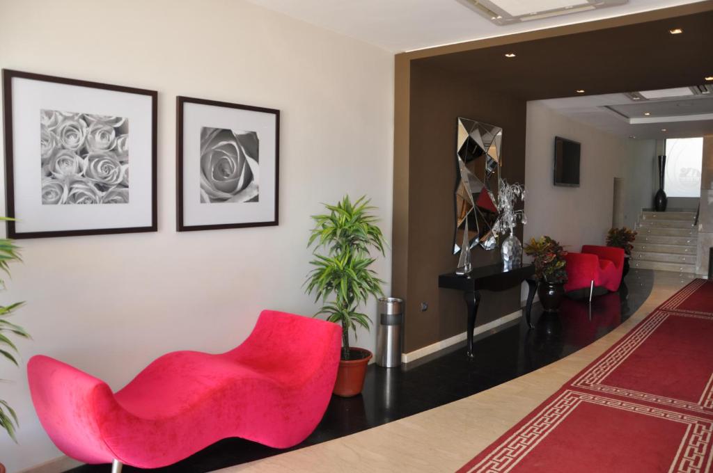 Suites Hotel Omeya photo