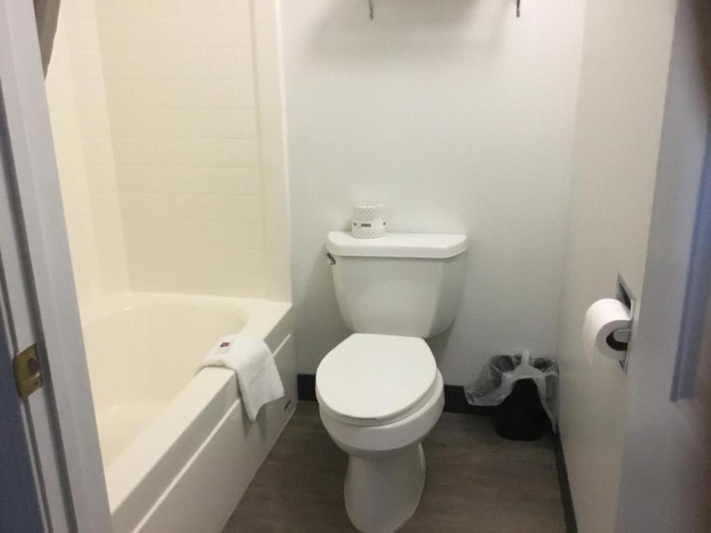 Motel 6-Baker City, OR photo