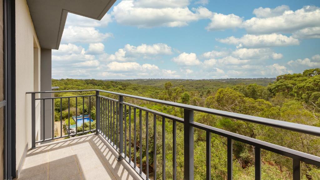 Oaks Sydney North Ryde Suites photo