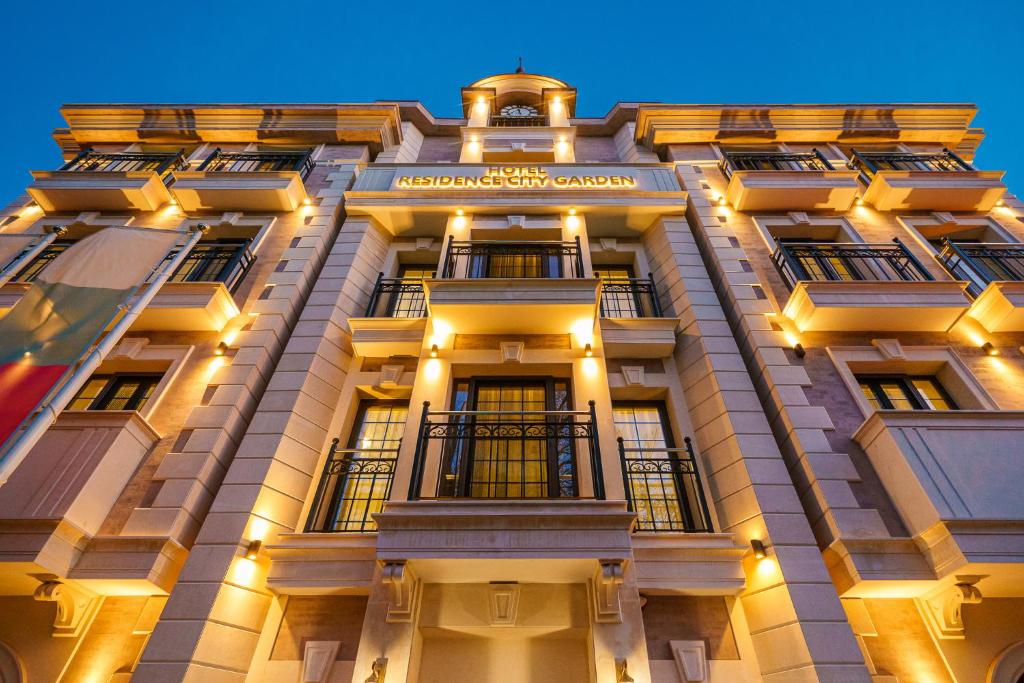 Residence City Garden - The best city hotel for 2022-2023 at the Bulgarian Tourist awards — Hotel in Plovdiv