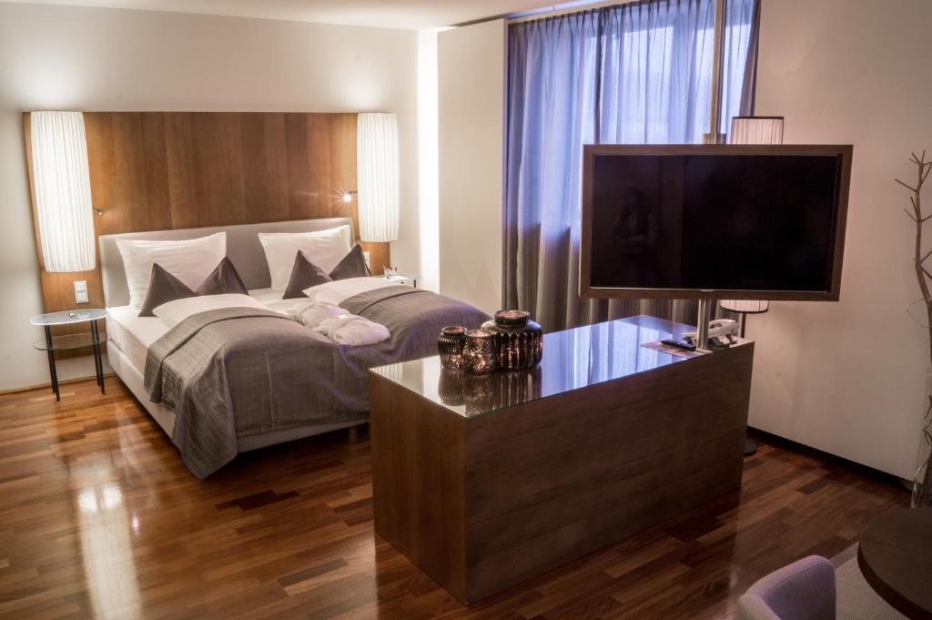 เดอะ เพนซ์ โฮเต็ล (The PENZ Hotel)