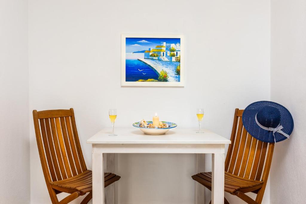 Nana Angela Apartments — Hotel rooms in Hersonissos