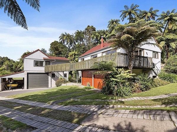 Lake House and Studio - Lake Rotoiti Holiday Home, Okere Falls