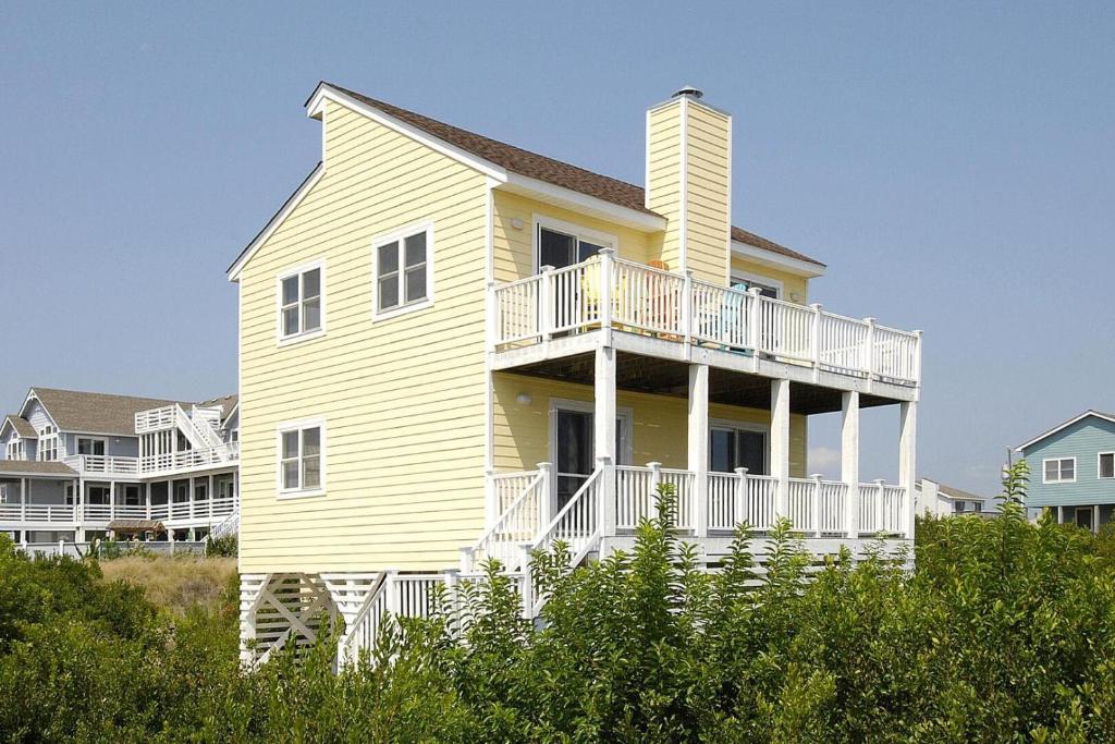 1384 Ocean`s Away in Corolla (NC) reviews, prices of Hotels