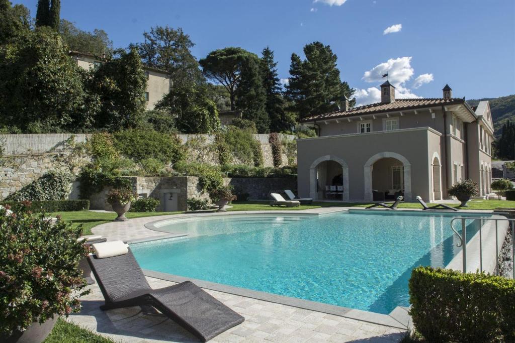 Villa Caiano Giglio