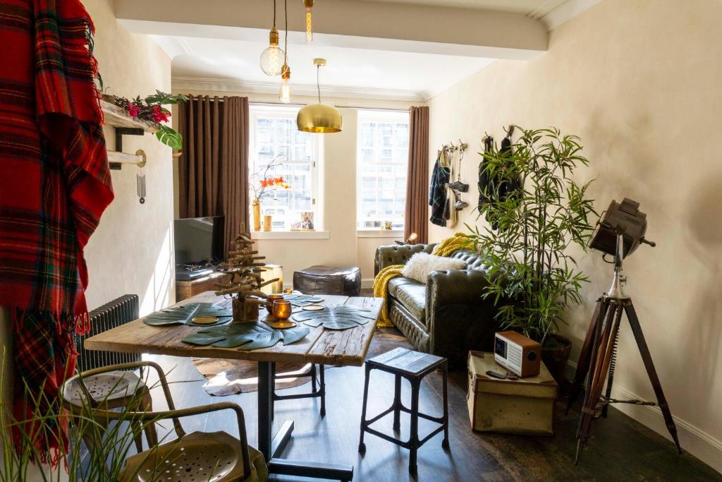 Facilities, Grassmarket Old Town Boutique Apartment in Edinburgh
