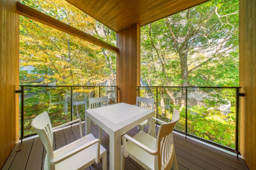 Sanzan Chalet by Hakuba White Fox Company photo
