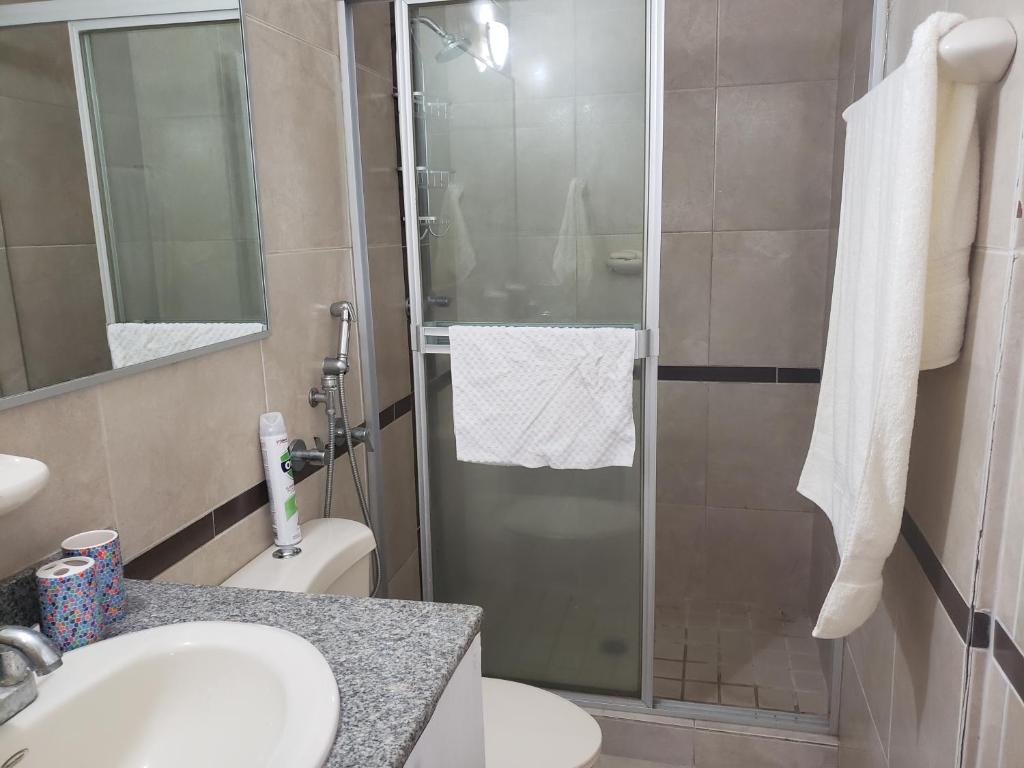 Elegante apartamento discreto, con playa y piscina photo