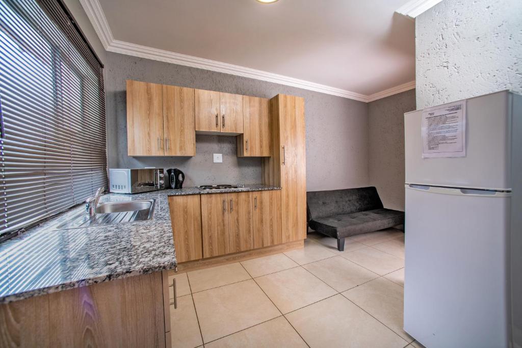 Khayalami Hotel - Emalahleni photo
